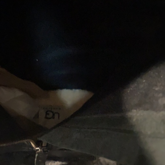 A pair of Calf boots. Ugg’s never worn - Picture 5 of 9